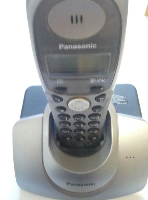 Продам радіотелефон Panasonic
