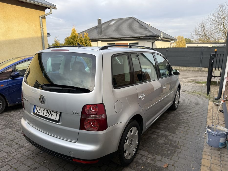 Volkswagen Touran Lift 1.9 TDI DSG Model:2007 Bogata Wersja Zadbany !