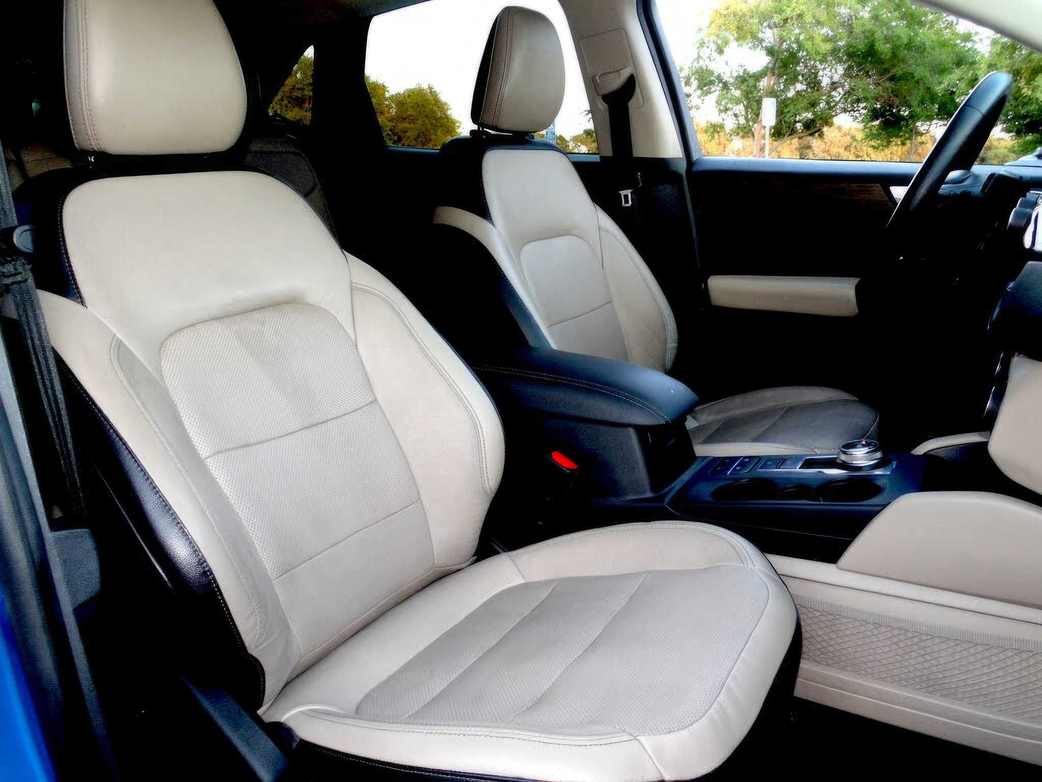 2020 Ford Escape Titanium AWD