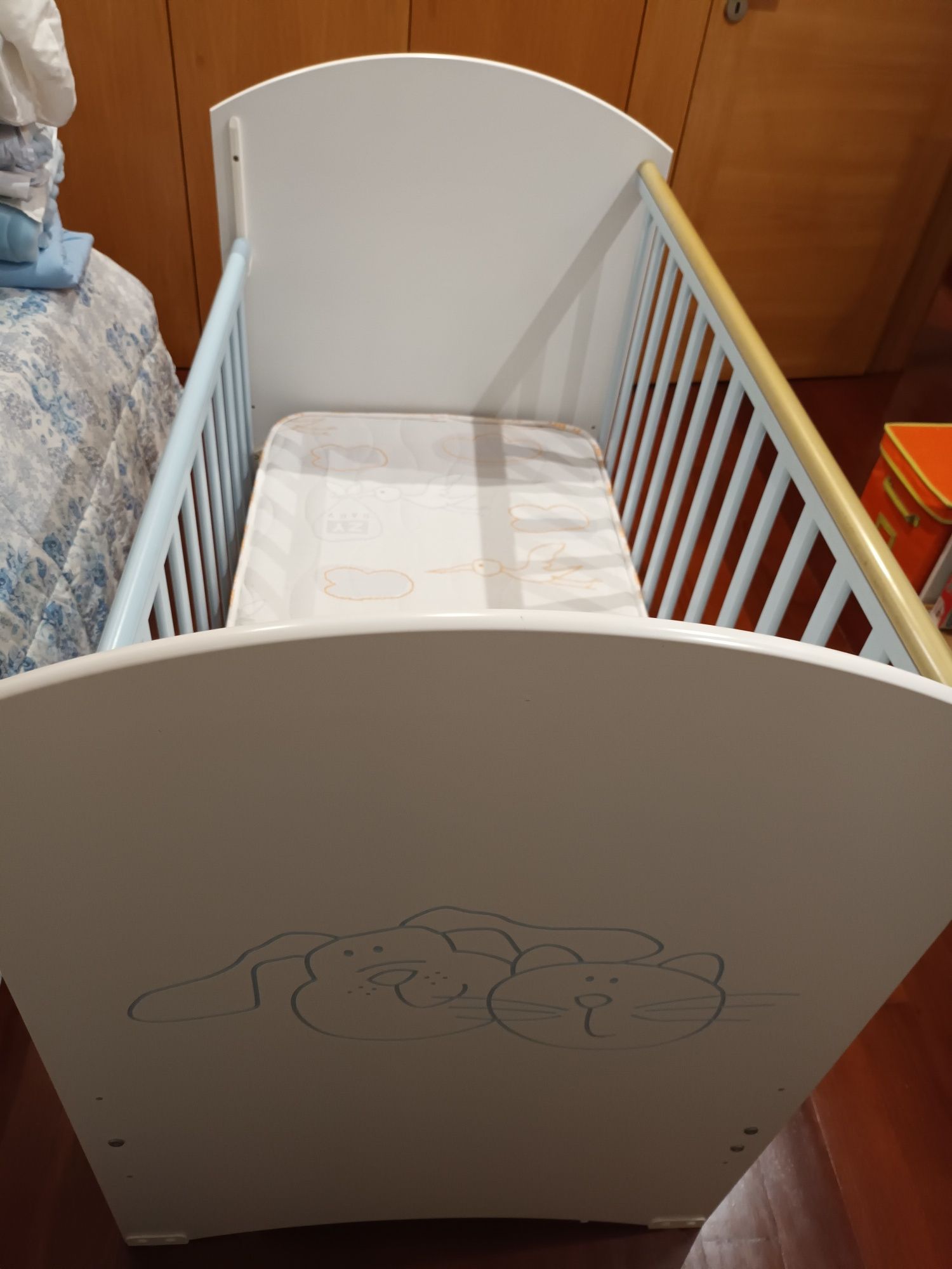 Cama de criança da zippy