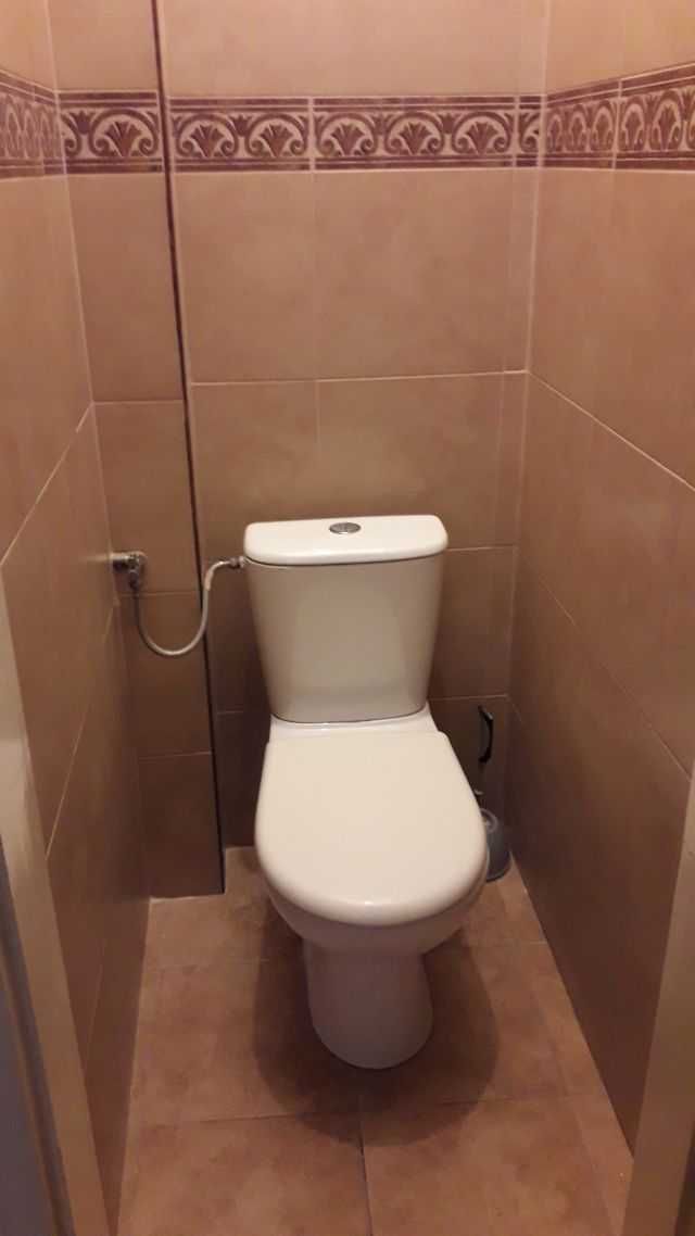 Centrum Krakowa, duży, niezależny, 21 m2 pokój dla kobiet do wynajęcia