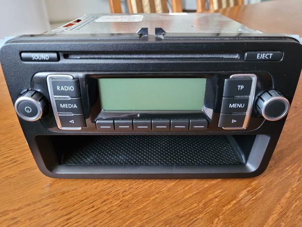 Sprzedam radio RCD 210 z Kodem do VW Golf V, VI, passat jetta  T5, T6