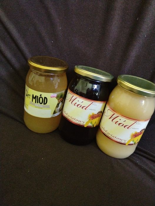 Sprzedam miody w słoikach z własnej pasieki spadz ,gryczany lipowy,wie