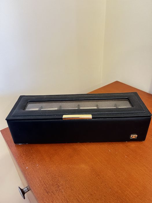 Caixa Relógios Pierre Cardin – 5 relógios – Preto