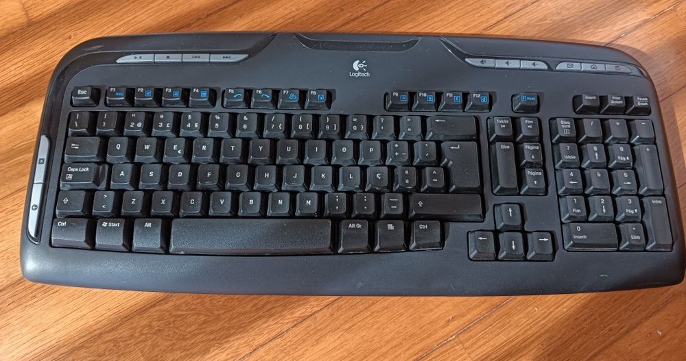 Teclado Logitech s/ fios Modelo SK-7207