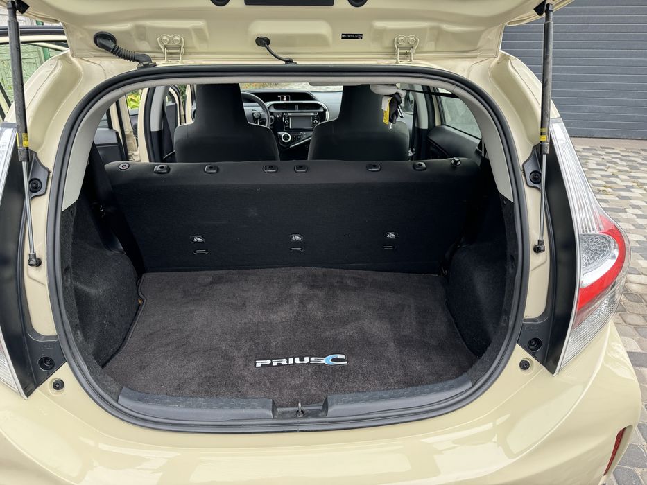 Toyota Prius C 2018р.
