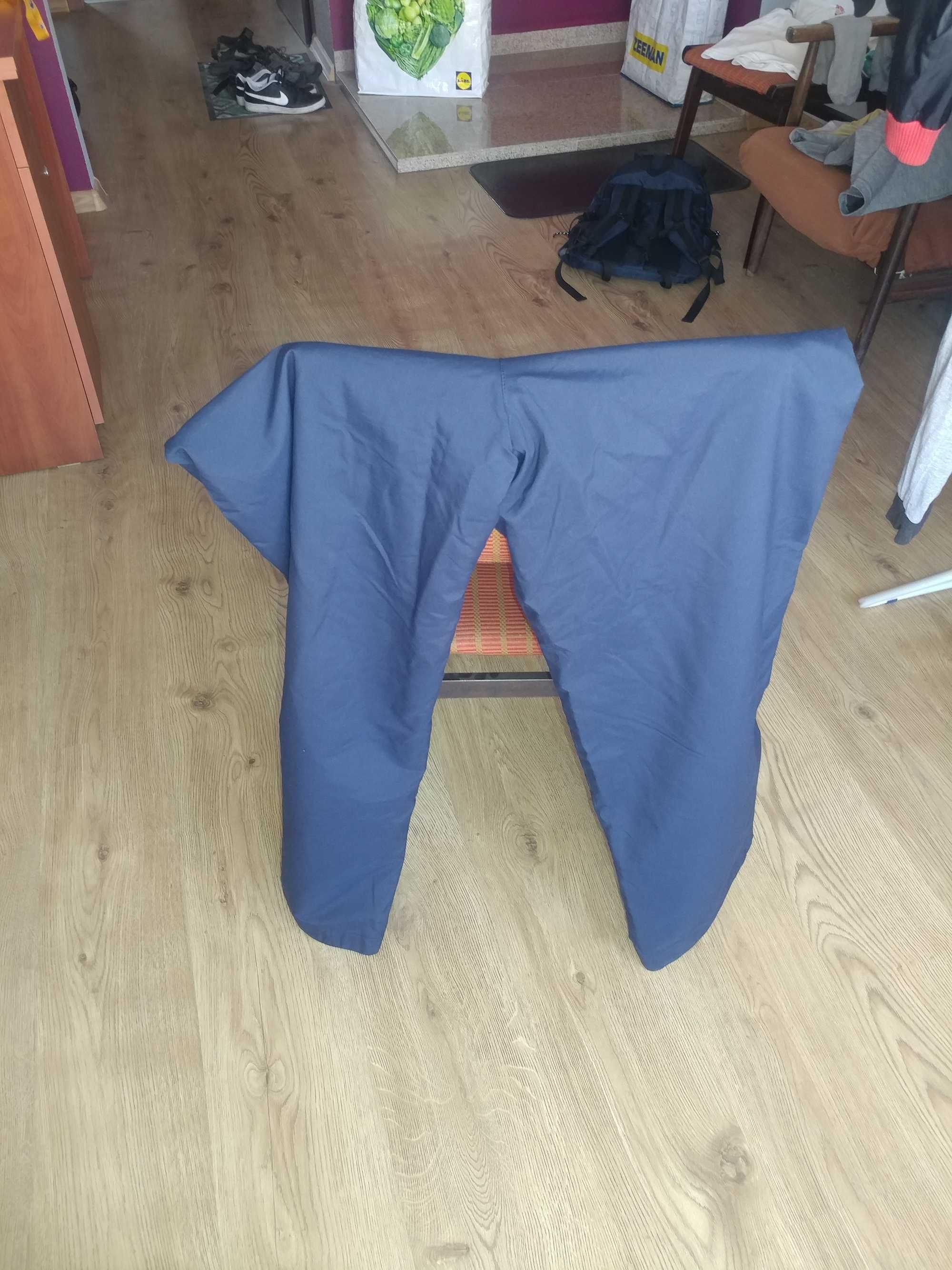 430. profesjonalne spodnie dresowe FESSA z zamykanymi kieszniami XXL