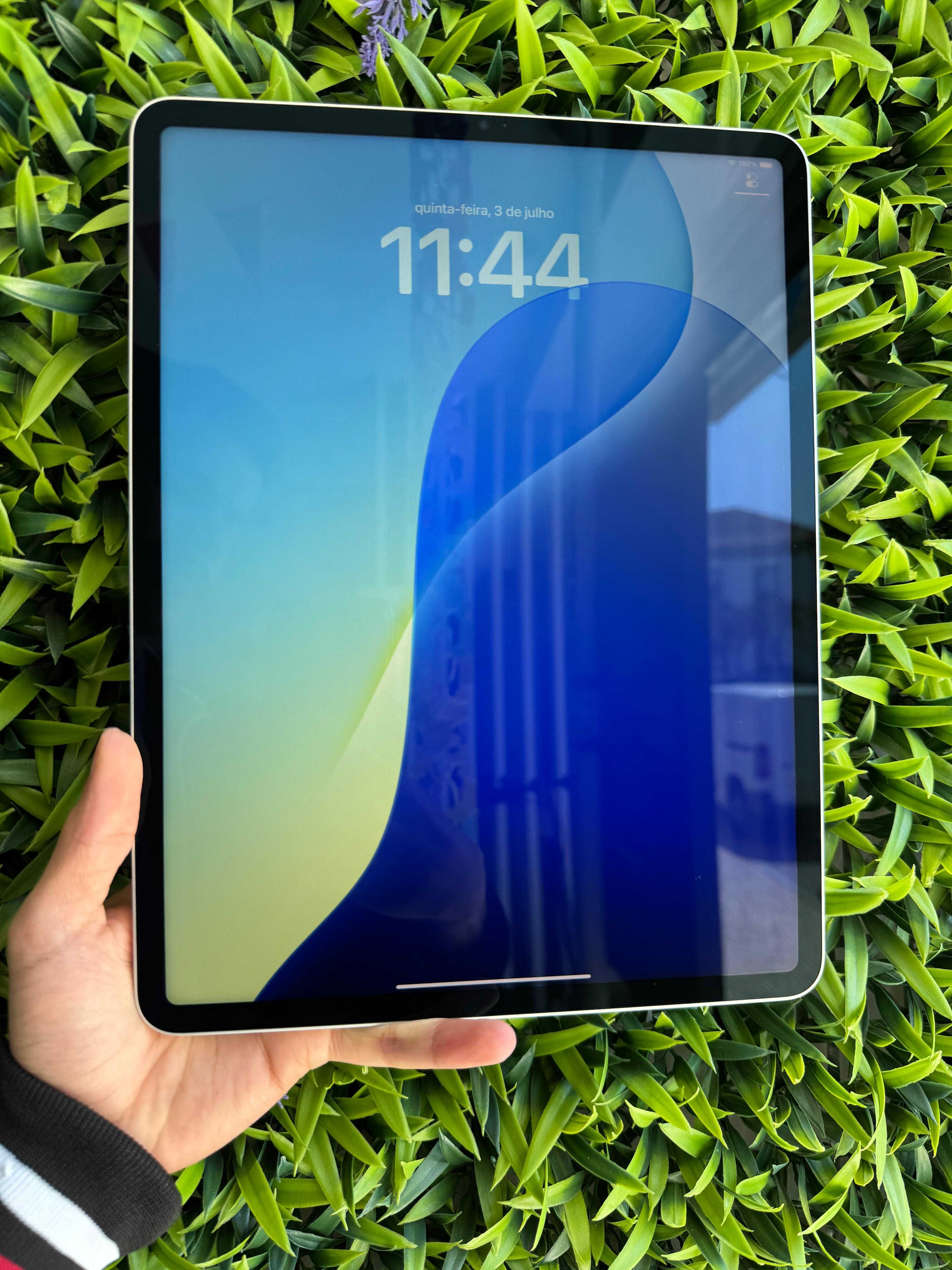 iPad Pro 5ª Geração 2021 12,9″ 128GB Wifi Silver - Loja Ovar