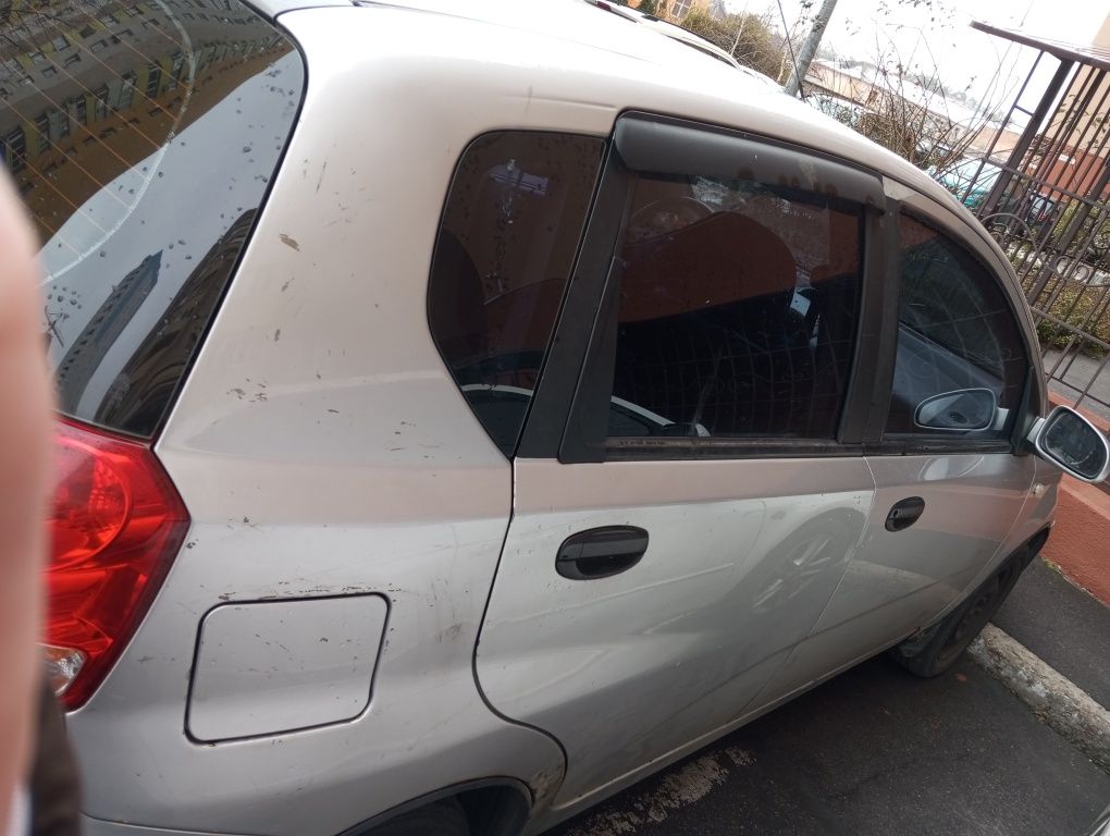 Автомобіль Chevrolet aveo