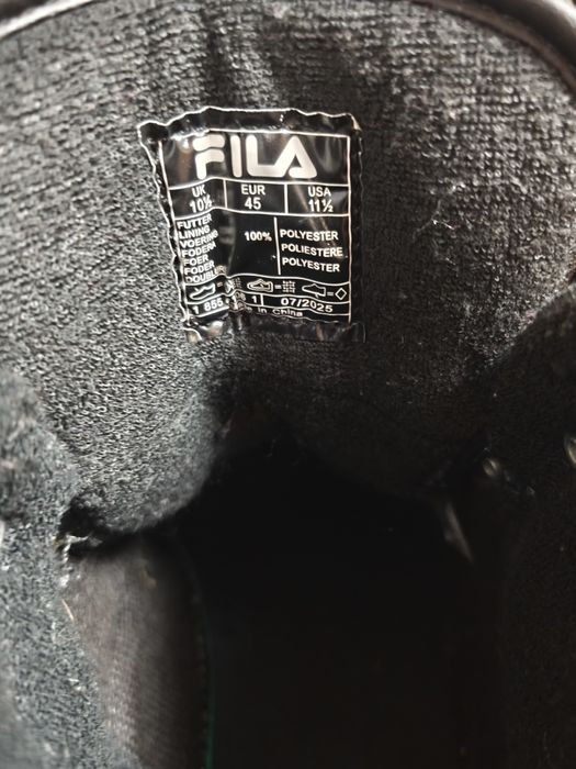 Продам ботинки  45 размера