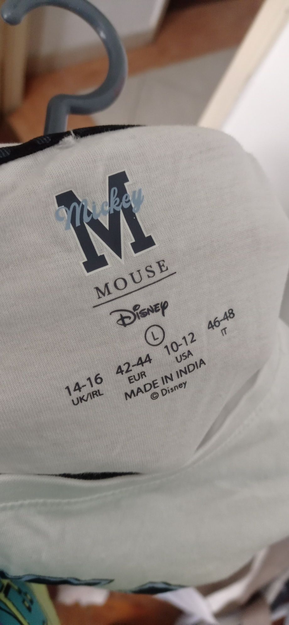 Croped Mickey Tam L