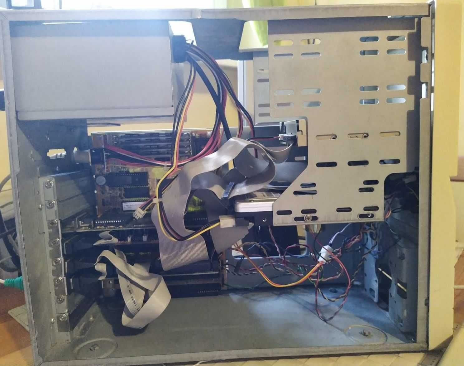 RETRO Komputer AT 386 SX33 Mhz kompletny klasyk w super stanie!