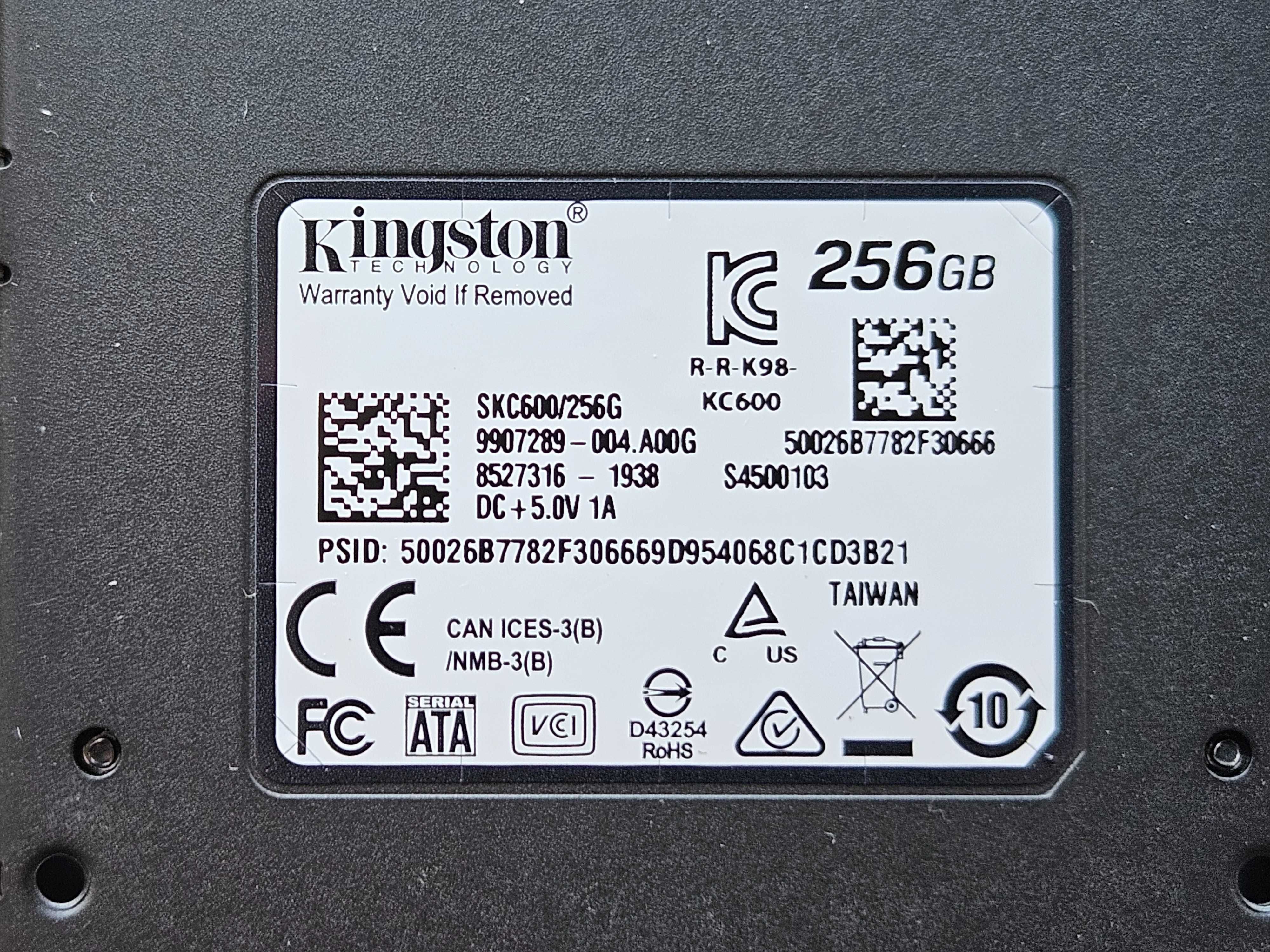 Як нові SSD Kingston KC600 256 GB SKC600/256G 2.5 SATA 100% здоров'я