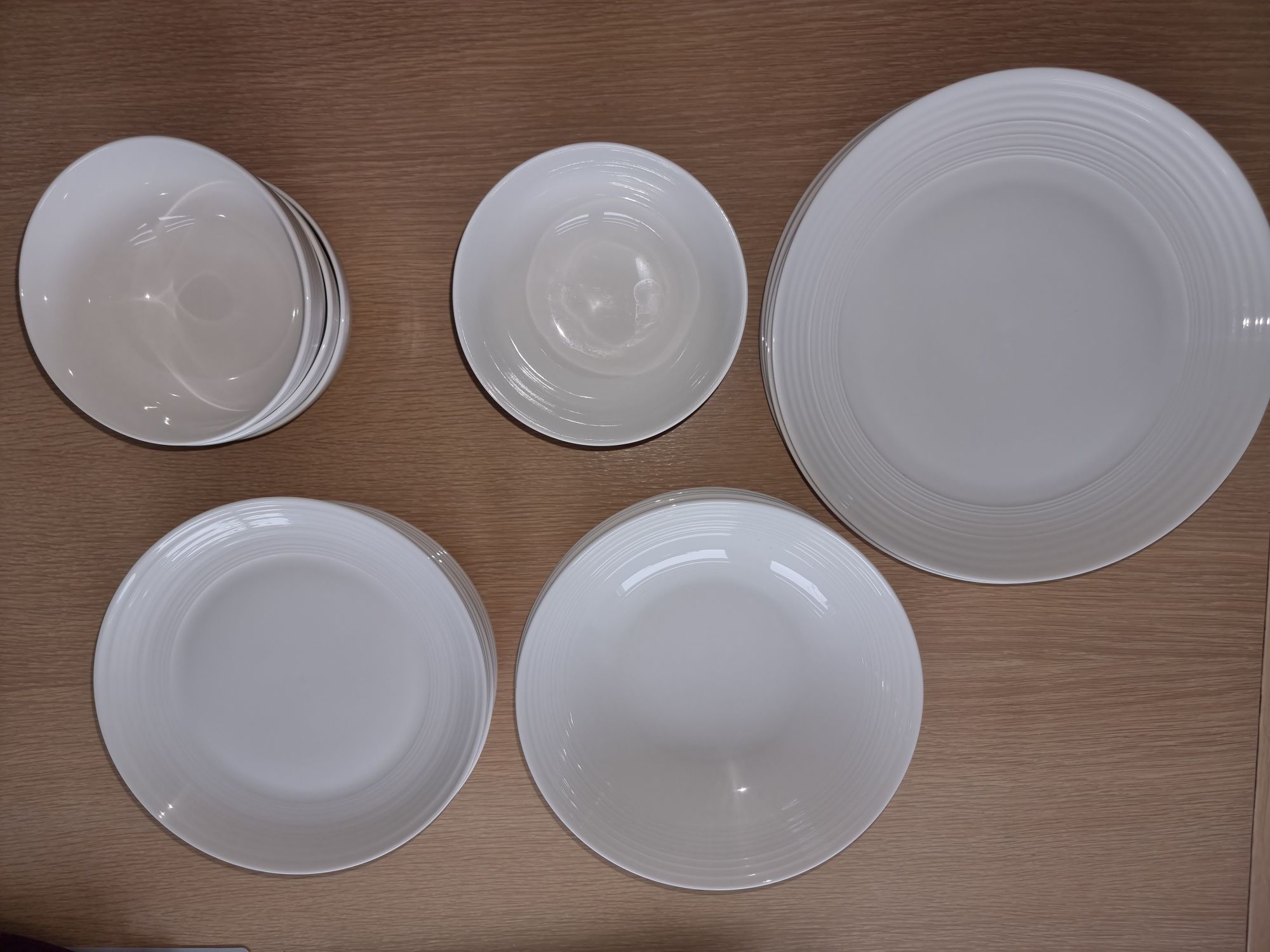 Zestaw obiadowy porcelanowy ambition linea