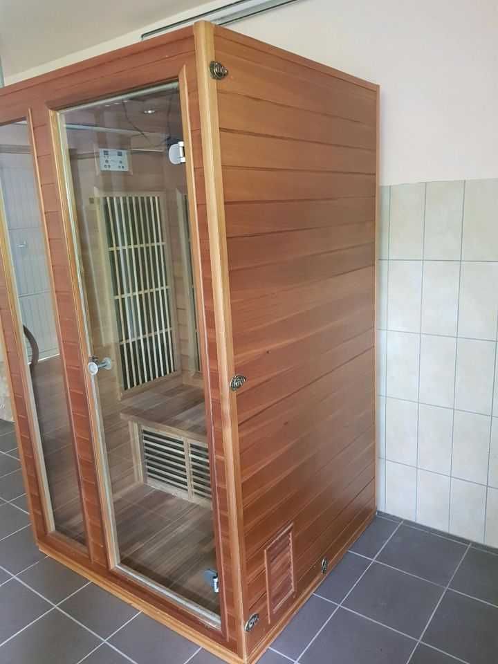 Sauna FIŃSKA + Sauna INFRARED 2w1 na podczerwień sucha 2-3 RADIO FM