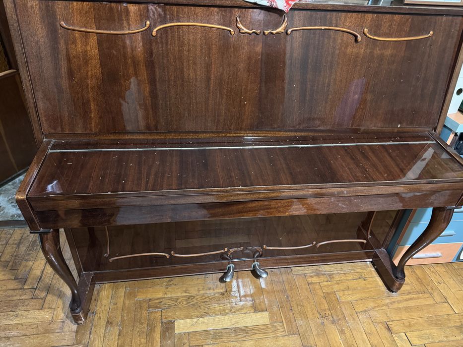 Піаніно Україна в іеальному стані