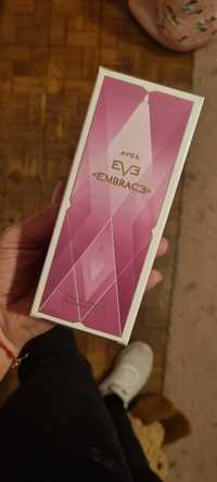 Avon Eve Embrace 50ml Woda perfumowana damska