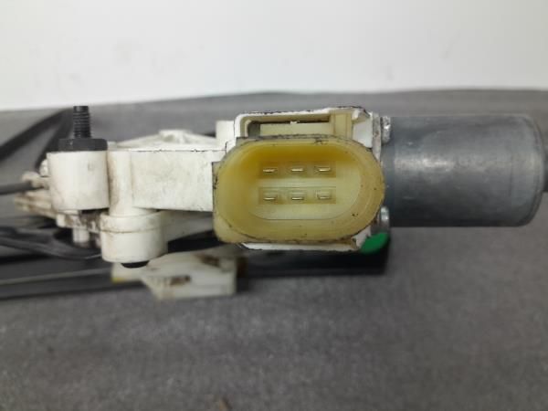 Elevador vidros frente direito BMW 1 (E87)