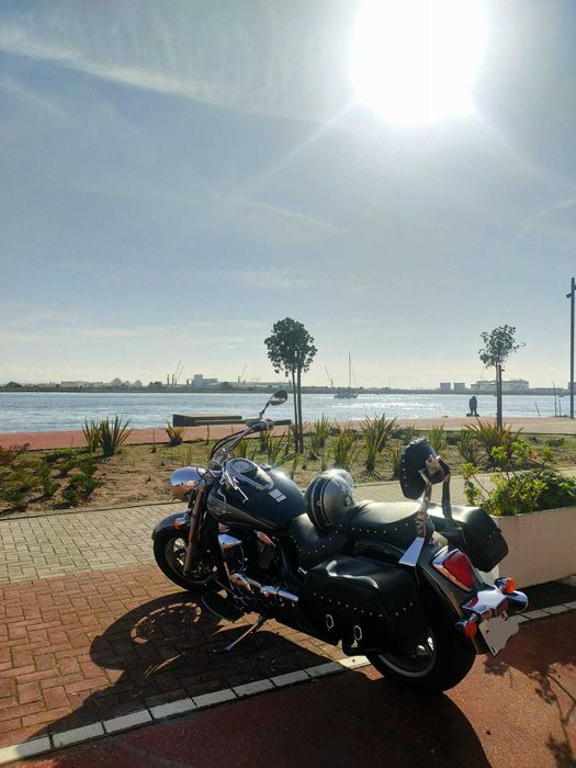 Suzuki Intruder VLR1800 edição limitada