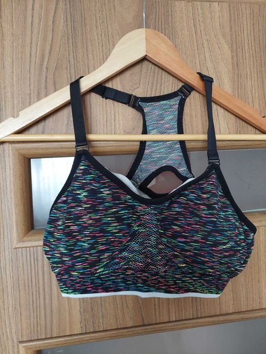 biustonosz sportowy kolorowy