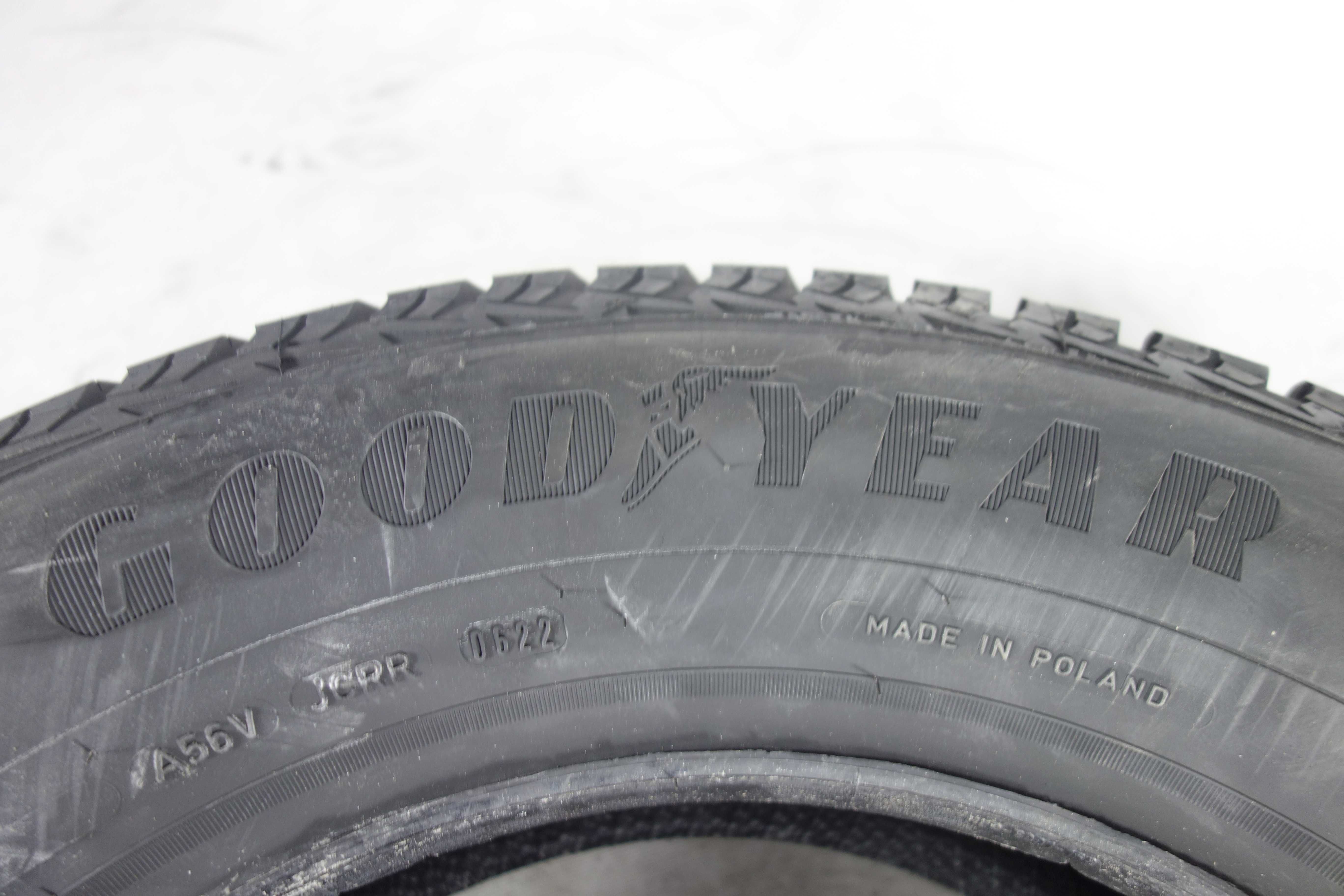 NOWE Opony zimowe 215/65/16 - GOODYEAR Ultra Grip Ice 2