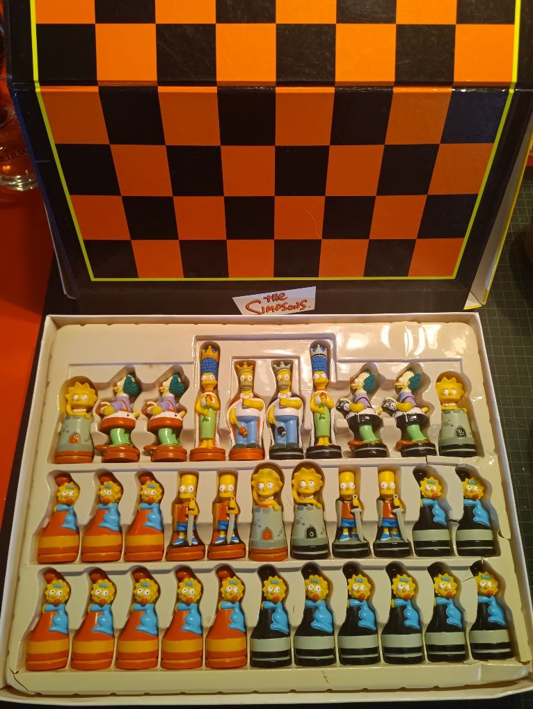 Xadrez Simpsons em óptimo estado
