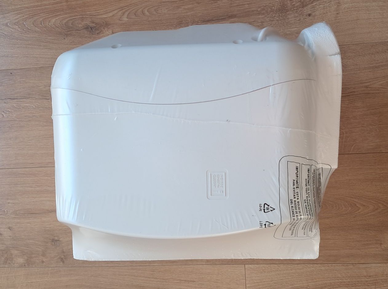Elektryczny Podgrzewacz wody  ariston 15l ,