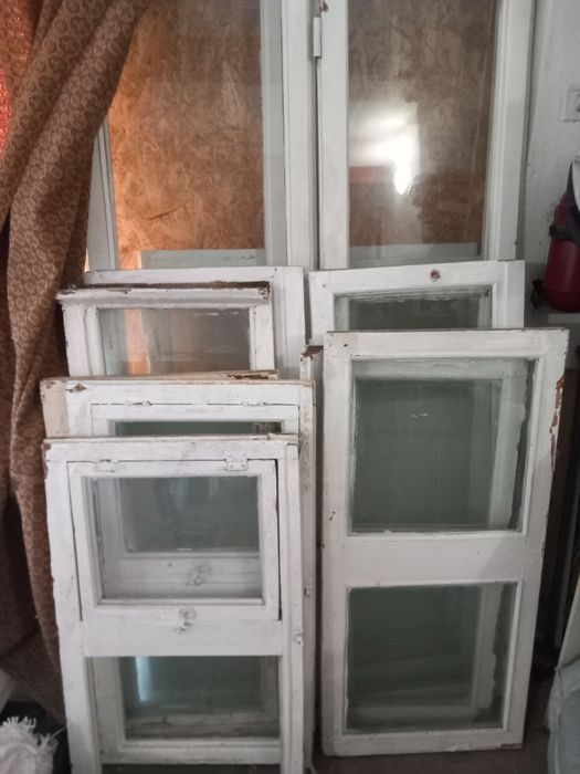 Віддам віконні рами