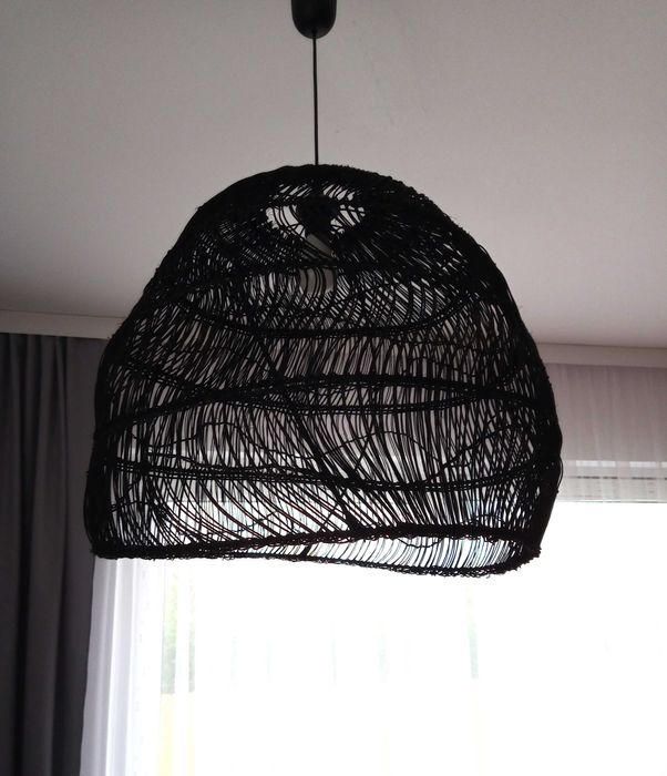 Lampa czarna rattanowa bardzo duża 61 cm x 63 cm