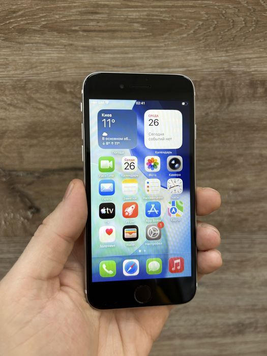 iPhone Se 2 64Gb White з гарантією