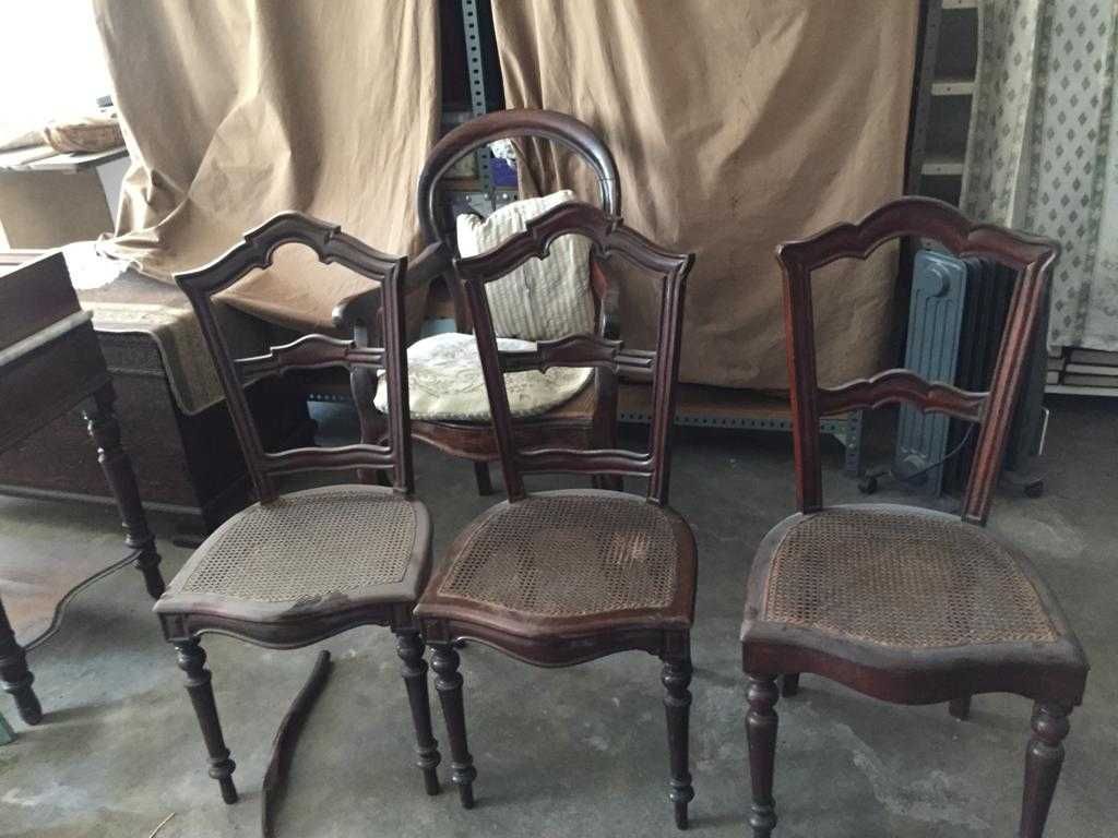 Conjunto 3 Cadeiras centenárias