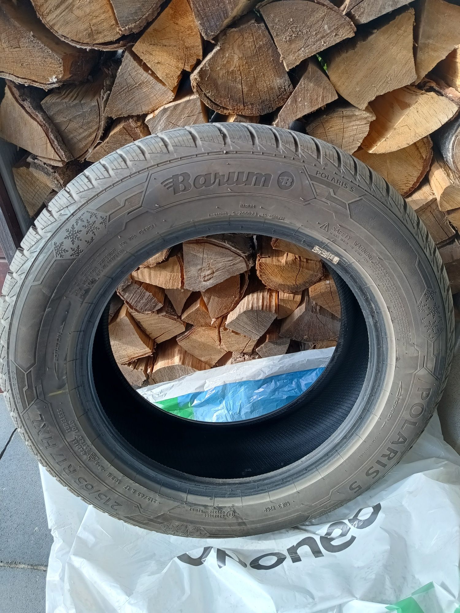 Opony zimowe Barum Polaris 5 215/65 R17 jak nowe OKAZJA
