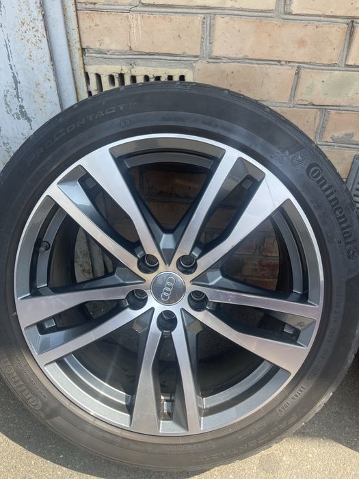 Продам диски (колеса) Audi r19