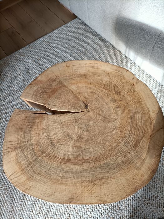 Stolik kawowy plaster drewna