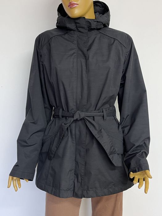 The north face L XL чорна демі куртка вівтрівка дощовик трекінгова
