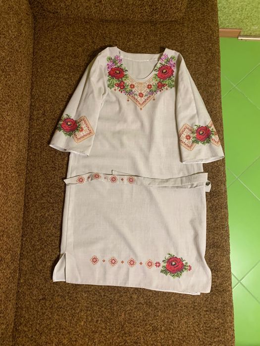 Вишите плаття, розмір 50-52