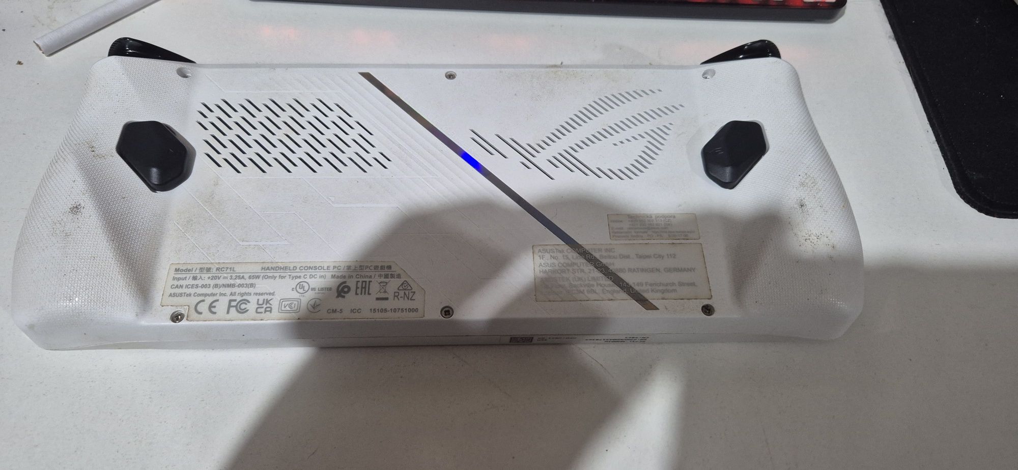 Asus rog ally avariada