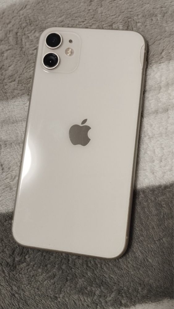 Iphone 11 64-gb.