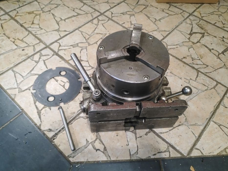 Podzielnica, stół podziałowy uchwyt 200