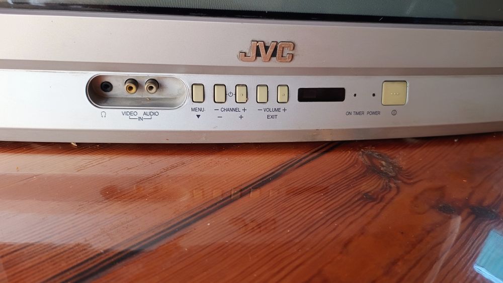 Телевизор JVC 21''