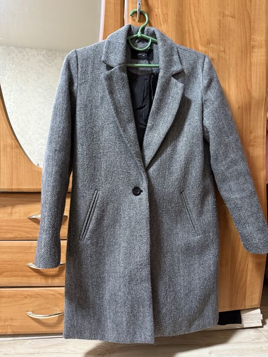 Пальто жіноче Cropp