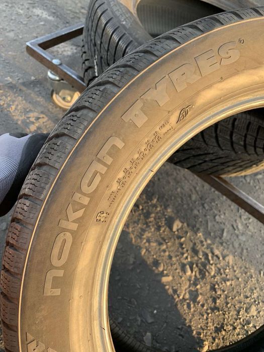 Шини 205/55 R17 Nokian зима 2020  рік,7 мм