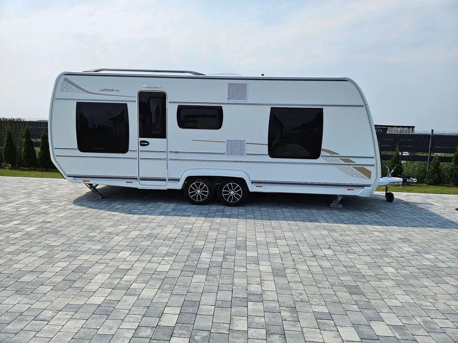 Fendt Larimar 590  2000kg podwojna oś