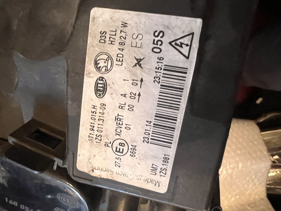 Skoda superb 2 lift reflektor lampa