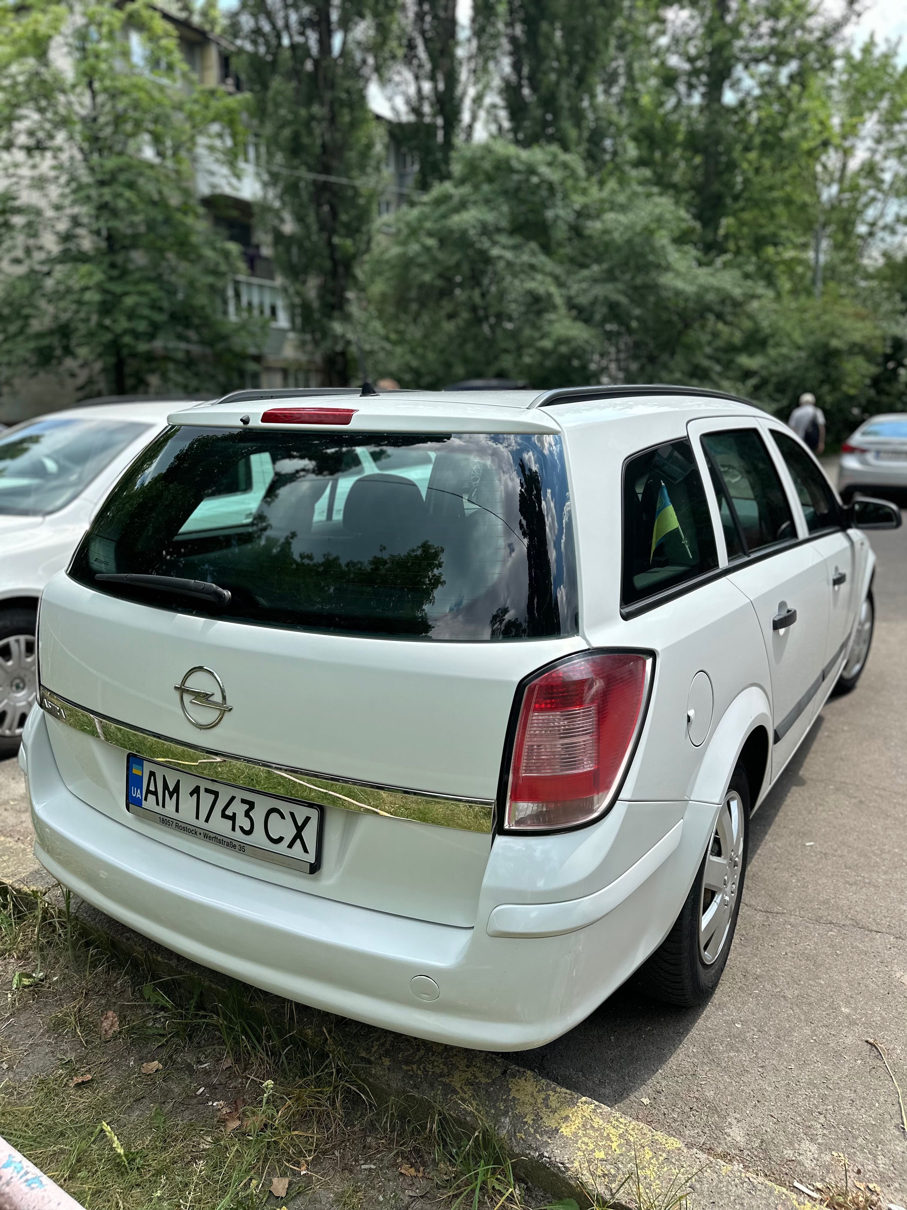 Opel Astra H 1.6 Газ/Бензин 2009