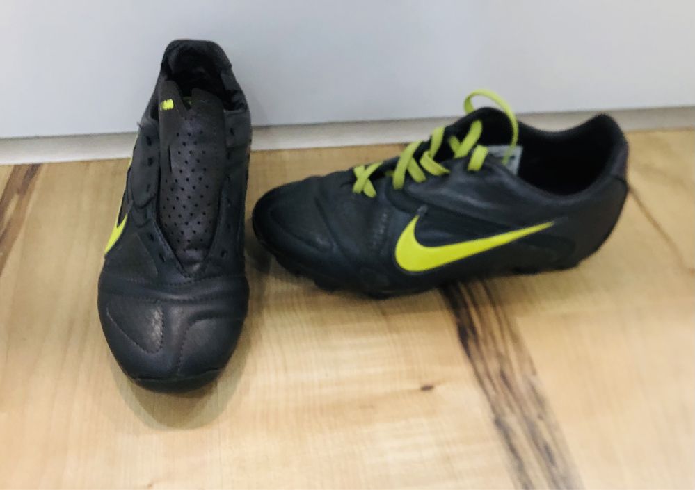 Korki Nike CTR 360 rozmiar 36