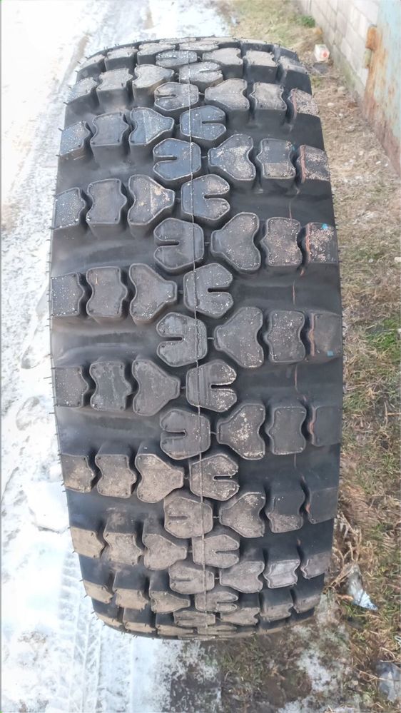1100х400-533 (400/70-21)/12 О-47АM DNEPROSHINA ROSAVA