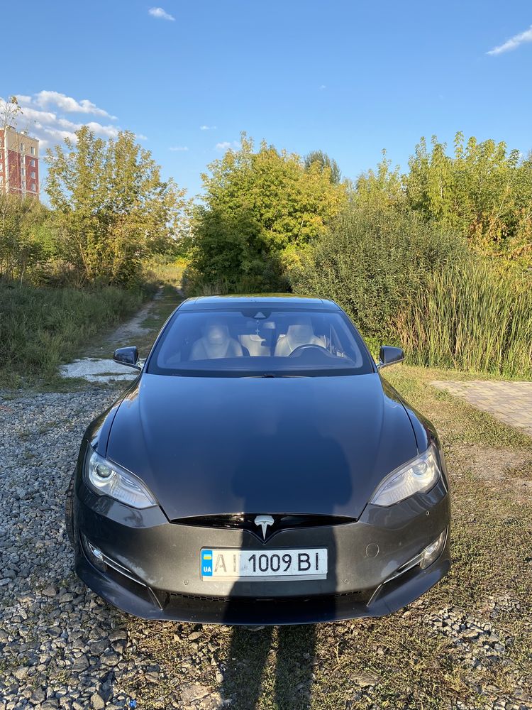 Продам авто Tesla s 70