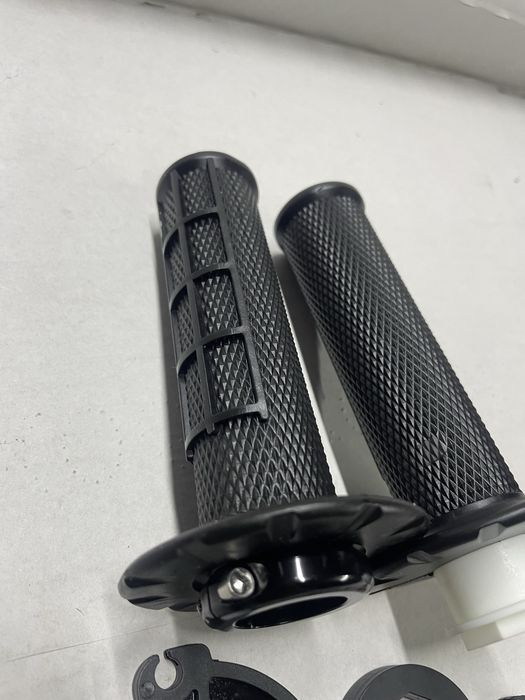 Manetki gripy Lock On KTM Yamaha Husqvarna Honda  cross enduro