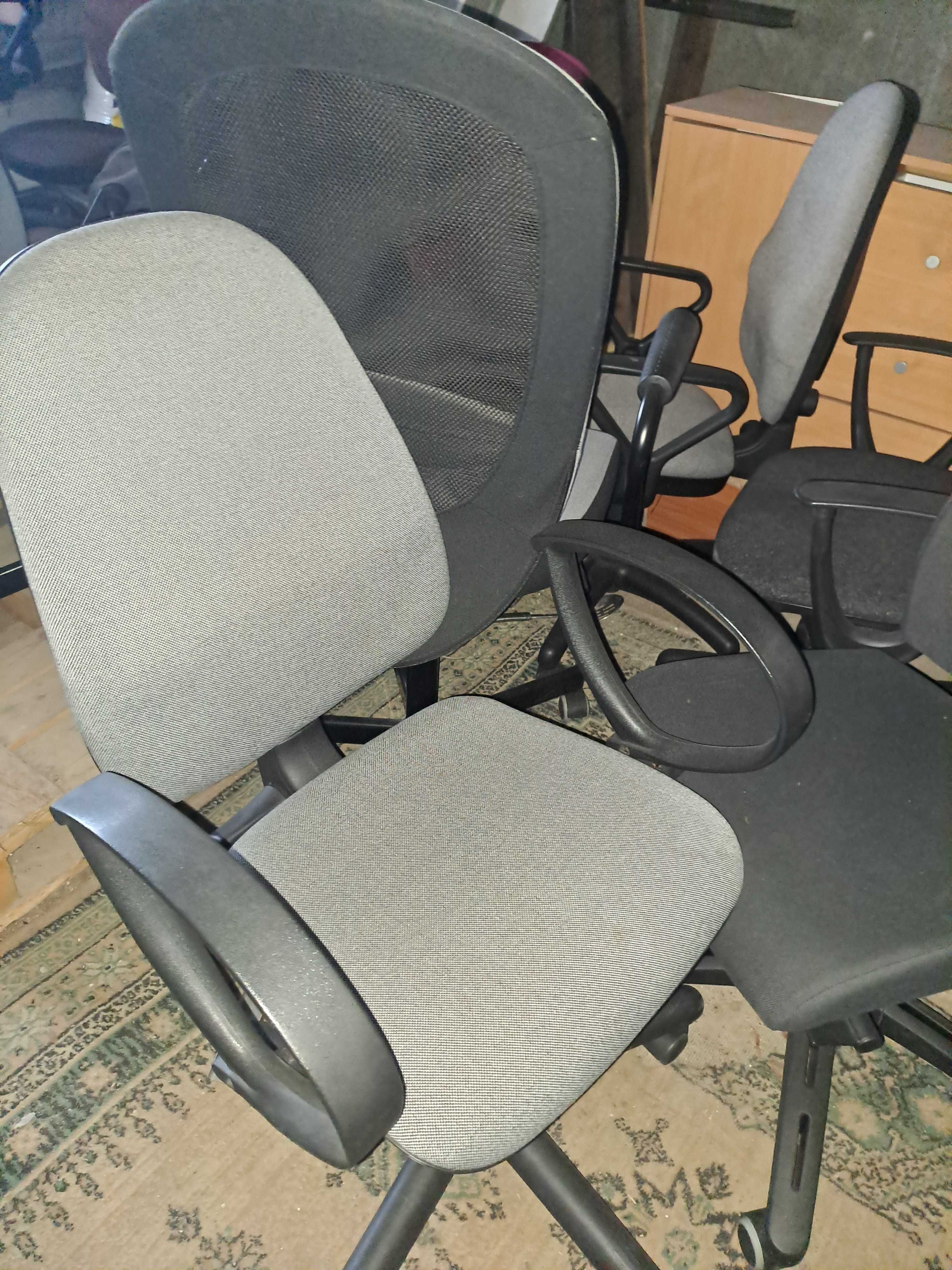 krzesło biurowe obrotowe sprawne - możliwy transport
